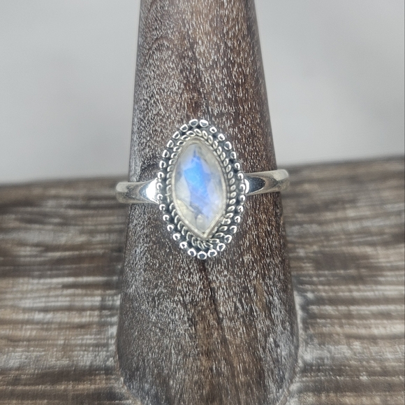 Sterling Silver Marquise Cut Faceted Moonstone Sz 8-8.25 NWT Tested Solid 925 - Picture 1 of 13